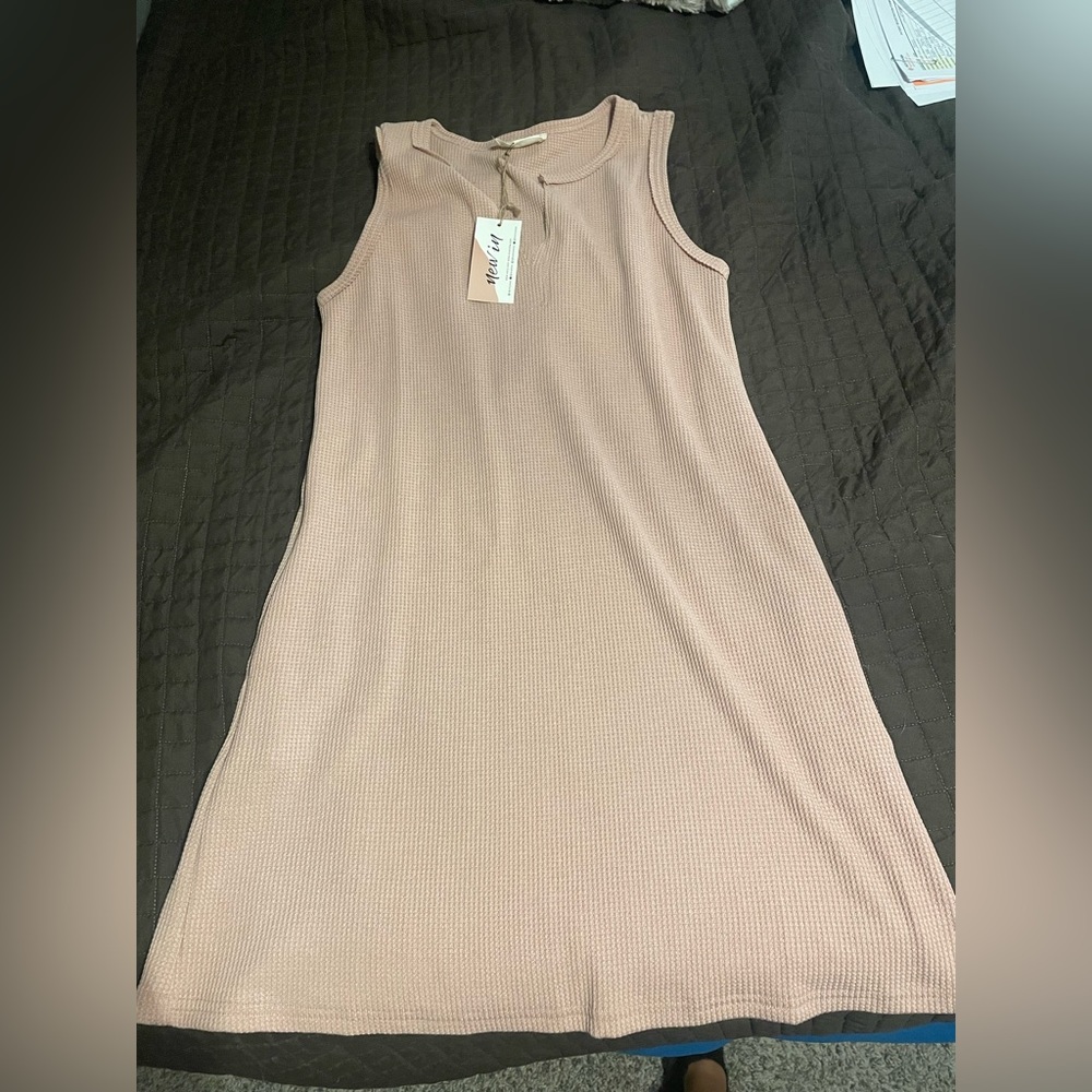 Dress with pockets